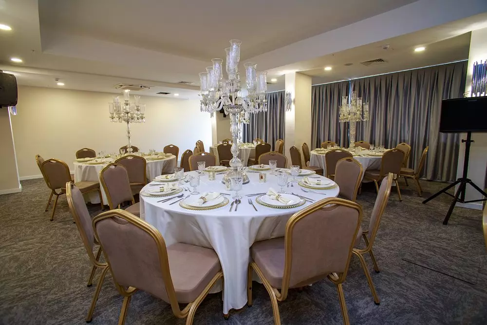 رستوران Mitte Port Hotel Izmir